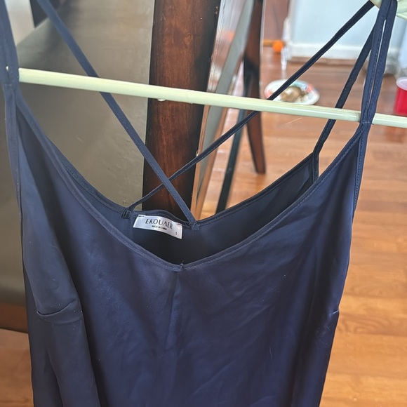 Tank - Picture 2 of 2